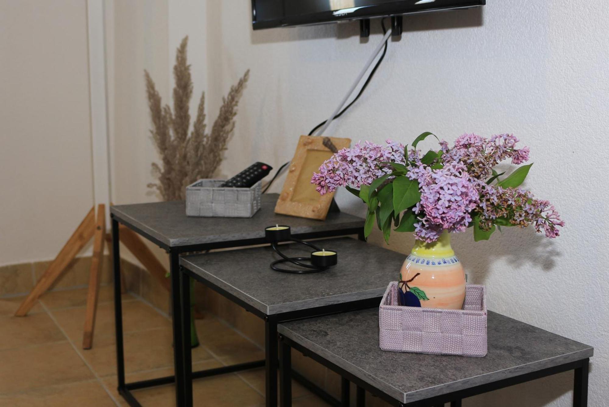 Apartman Kristina Vrbnik Ngoại thất bức ảnh